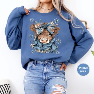Highland Cow Winter Farm Cozy Sweatshirt