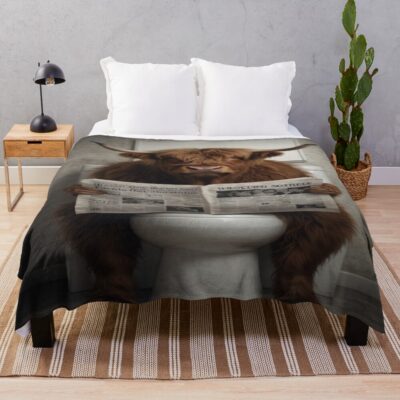 Highland Cow Funny On Toilet Throw Blanket
