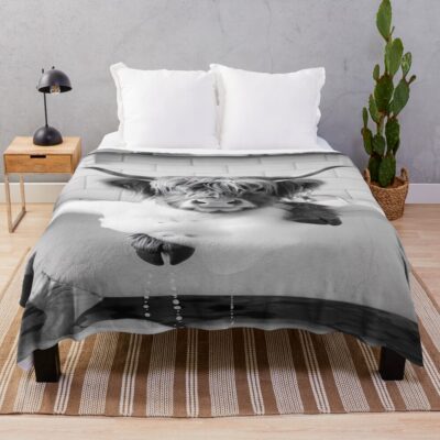 Highland Cow Taking Bath Funny Throw Blanket